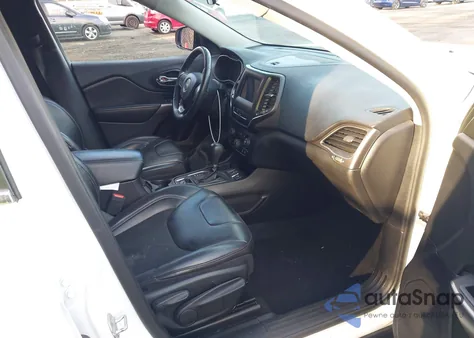 2020 Jeep Cherokee Latitude Plus Fwd z USA, uszkodzony, nr VIN 1C4PJLLB3LD601460